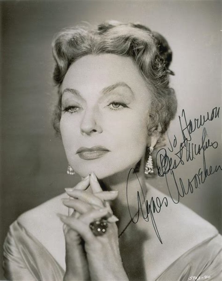 Agnes Moorehead